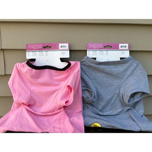 Lot of 2 Doggy Raised on Dolly Parton Dog T-Shirts Large 20-40 Lbs Costume Puppy - Picture 6 of 8